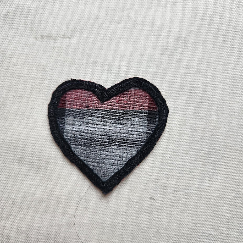 Plaid Heart Sew-on Applique Patch
